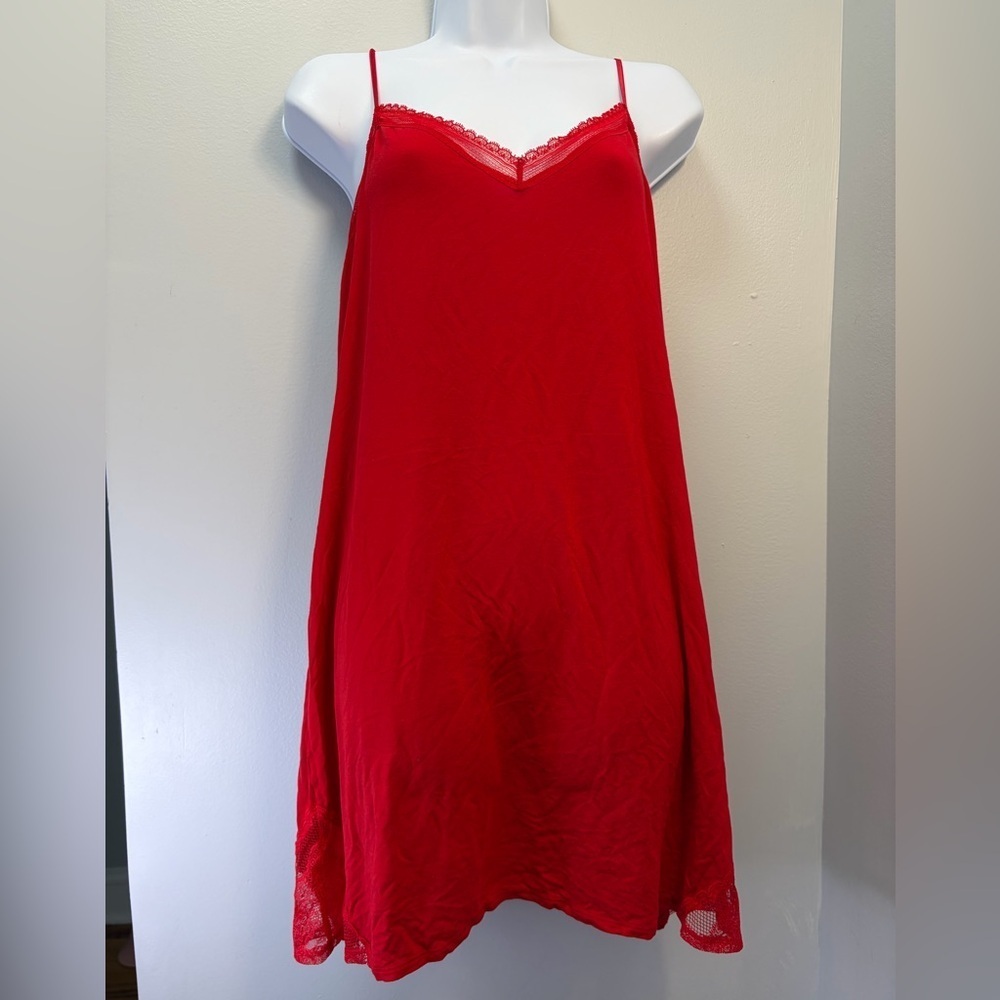 Chic Scarlet Lace Chemise